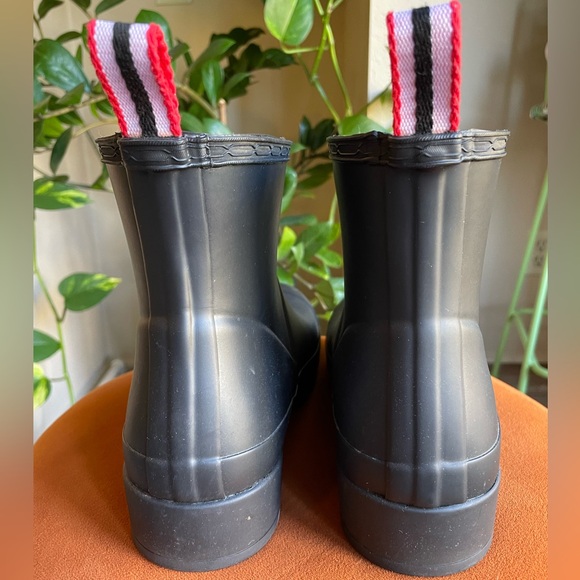 Hunter rain boots - Picture 3 of 6